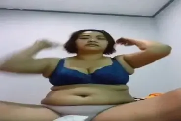 Cam Cewek BH Biru Bilang Mau Tidur Digenjot